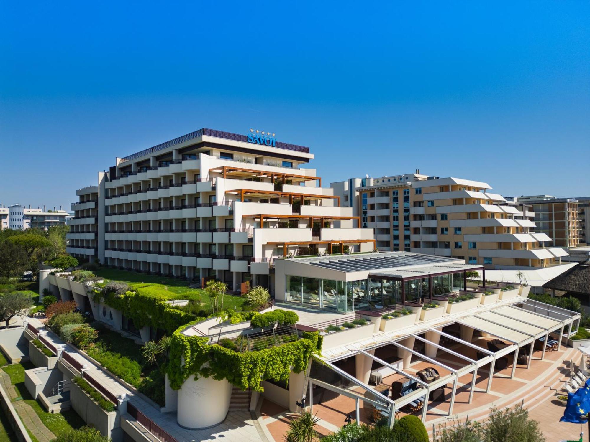 Savoy Beach Hotel & Thermal Spa Bibione Dış mekan fotoğraf The campus of the University of Piraeus
